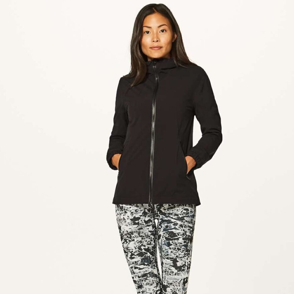 Lululemon Rise & Shine Jacket III- Black Size 2